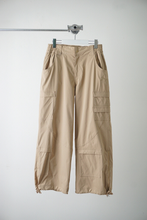 NIKE Air Jordan loose fit poly pants (women&#039;s L)