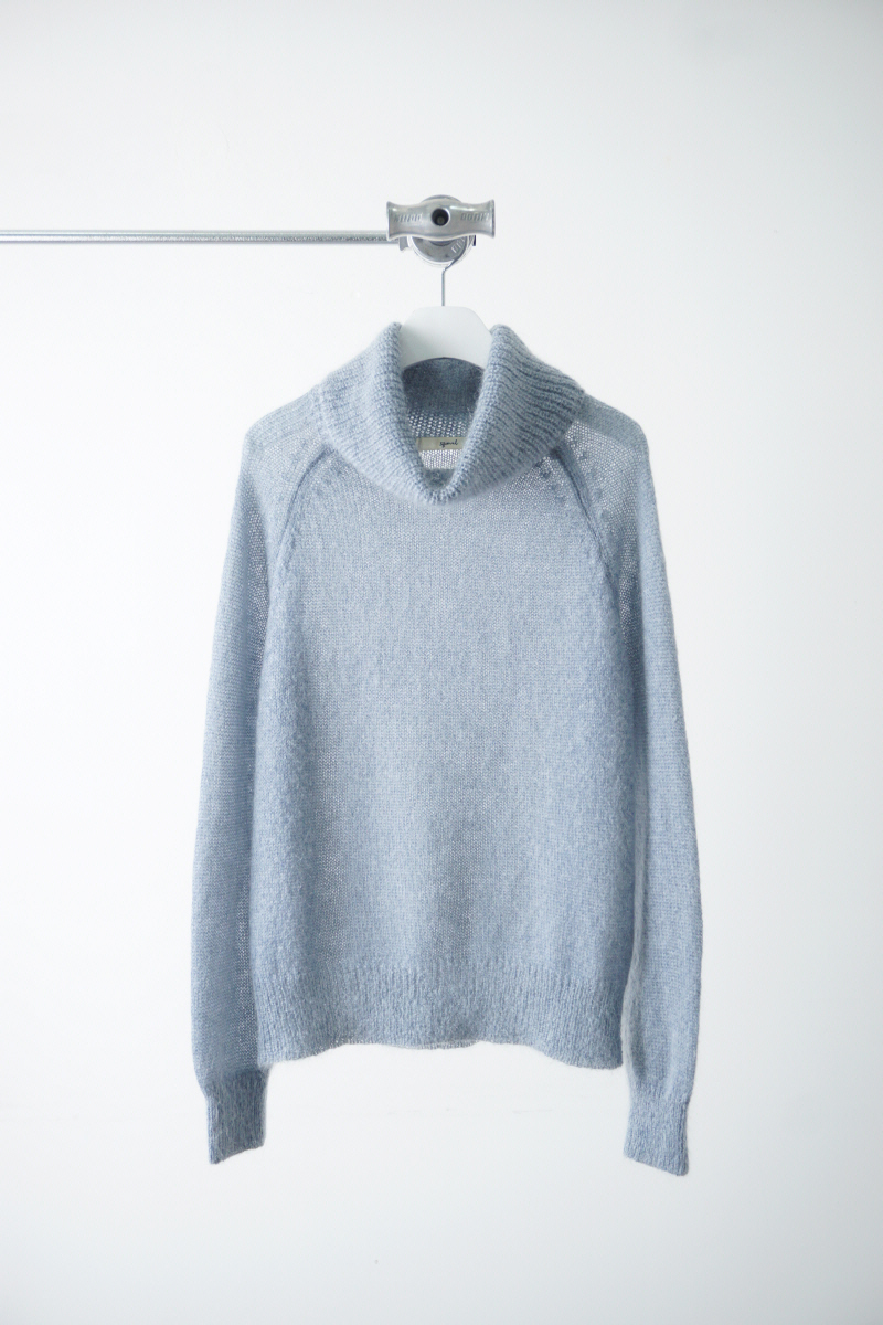 squoval loose trutle neck mohair