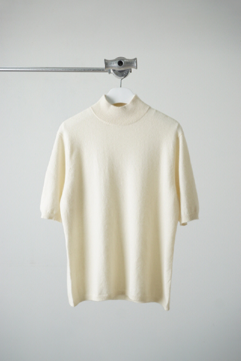 Cashmere100% mock-neck half knit