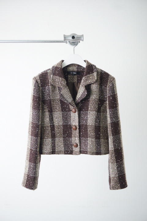 LA VORO tweed padded shoulder crop jacket (made in Japan)