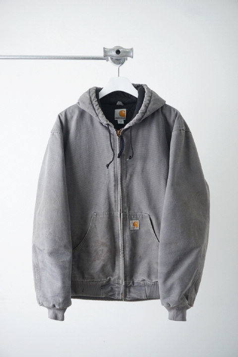 vintage Carhartt washed ditry cotton quited lining hoodie jacket  (made in U.S.A)